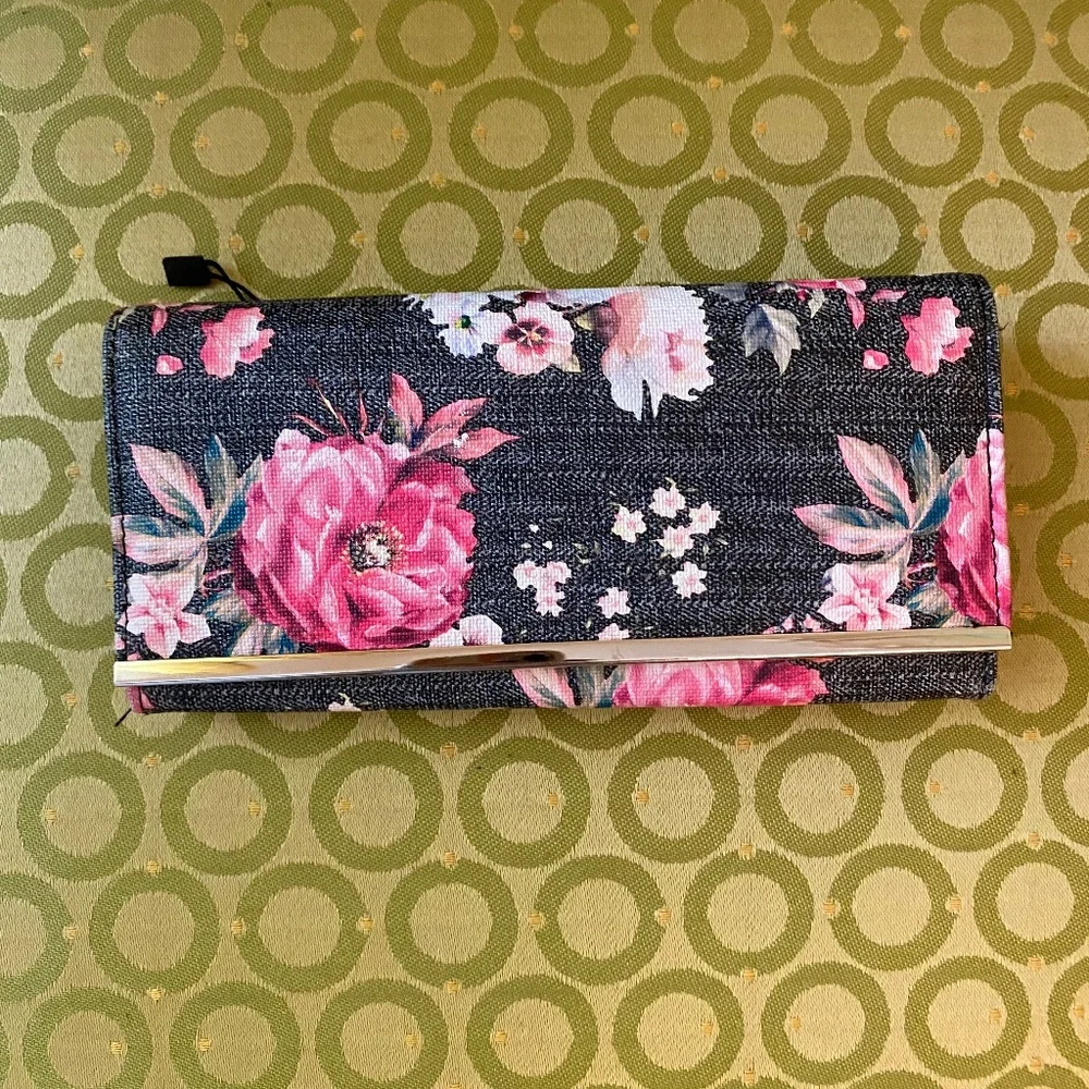 Cute floral wallet